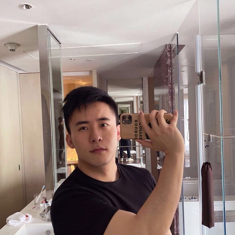 俊杰的第一张照片--高雄父母相亲团